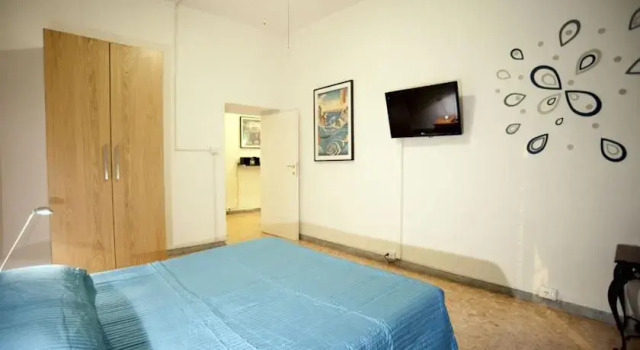 Absolute Colosseum Apartment