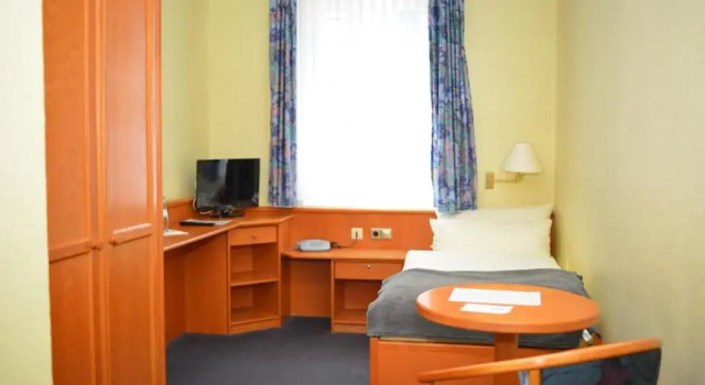 Номер Standard Hotel Zur Stadt Cassel