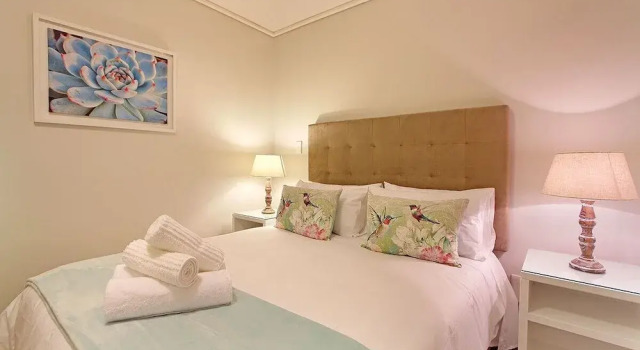 Lagoon Beach 231