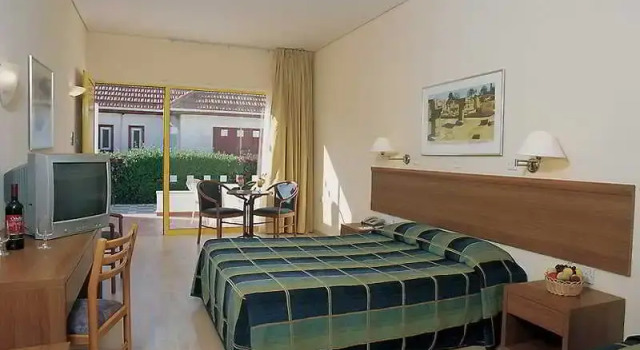 Faros Holiday Village, Book Hotel SPA Hotels in Pervolia, SPA