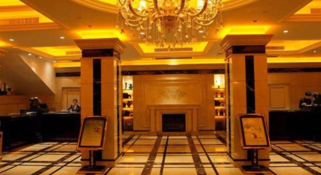 Jingli, Book Hotel Gu Lou Nanjing