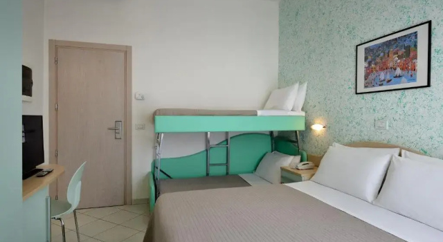 Четырёхместный номер Standard Hotel Romagna