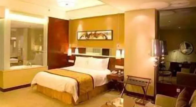 Двухместный номер Business Ramada Zibo