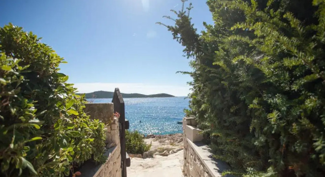 Коттедж с 3 комнатами Sevid holiday homes