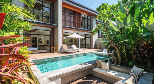 Elegant 5BR Canggu Villa 400m to Cafe Del Mar, Rezervovat Vila Chaty v Bali, Chalupa