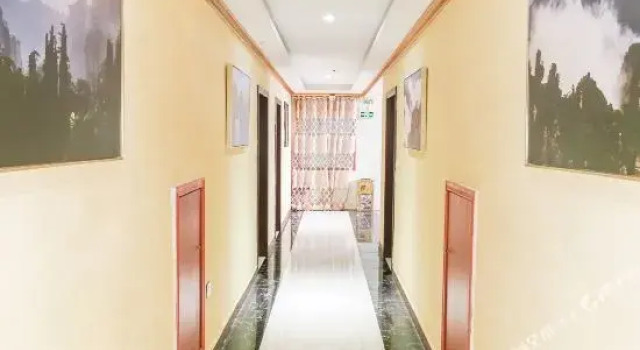 Wulingyuan Jiajia Business Hotel, Забронировать Отель Чжанцзяцзе Хунань