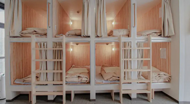 Кровать в общем номере bnb+ Namba - Hostel