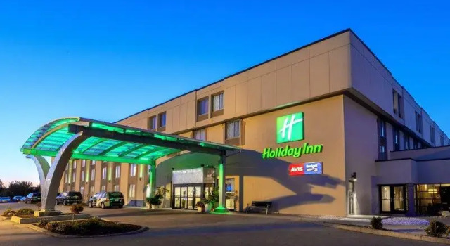Кровать в общем номере Holiday Inn St Louis SW - Route 66 by IHG