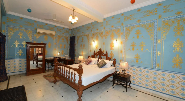 Люкс Hotel Harasar Haveli