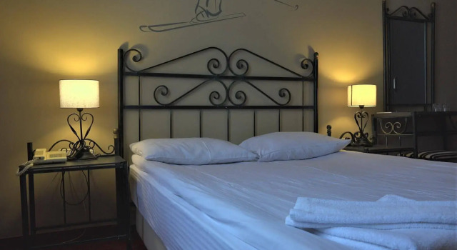 Uslan Hotel, Reservar Hotel Hotéis em Uludag com piscina, perto de Monte Baia, Piscina