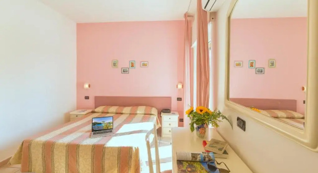Двухместный номер Standard с видом на бассейн Hotel Costa Citara