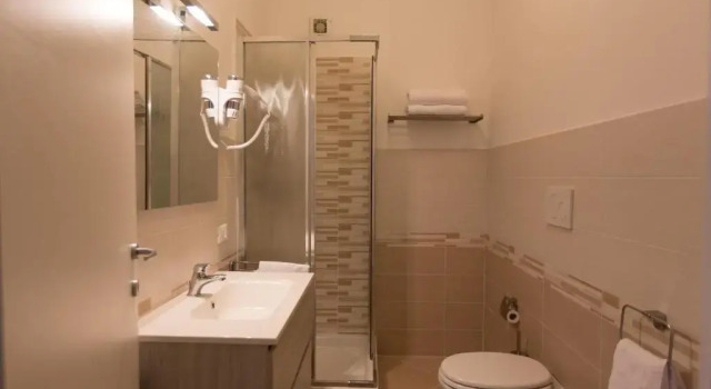 Двухместный номер Standard с балконом 108 b&b