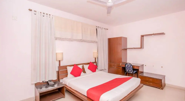 Номер Standard OYO 11688 Petuni Boutique Hotel