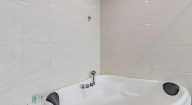 S.devons International Hotel, Varaa Hotelli Hotellit Luan pysäköinnillä, Pysäköinti