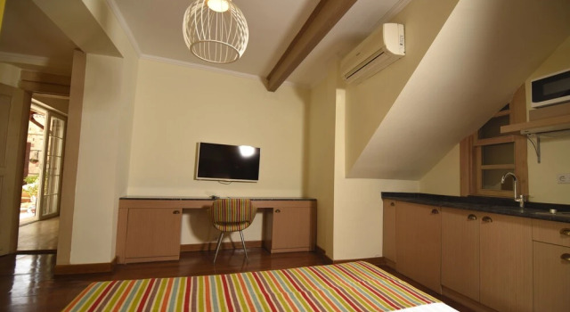 Двухместные апартаменты Studio Flat in Old Town Emp 106