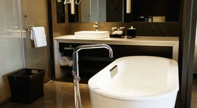 Семейный номер Standard Дуплекс с балконом Hilton Ningbo Dongqian Lake