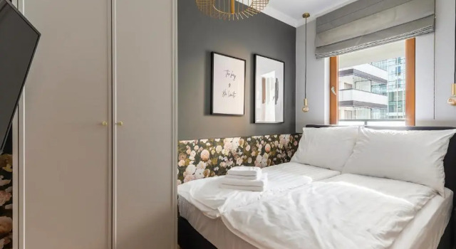 Апартаменты Deluxe YourSecondFlat Grzybowska Metropoint