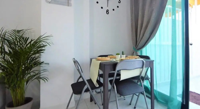 Apartamento Olé Playa 8, Забронировать Апартаменты/квартира Отели Бенальмадена с парковкой, рядом с Пляж Malapesquera, Парковка