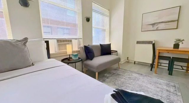 Cozy Gold Coast Studio - SP 1203, Забронировать Апартаменты/квартира Чикаго Большой Чикаго, рядом с Green City Market