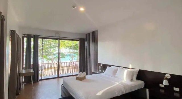 Двухместный номер Deluxe с видом на море The Ananyana Beach Resort by SMS Hospitality