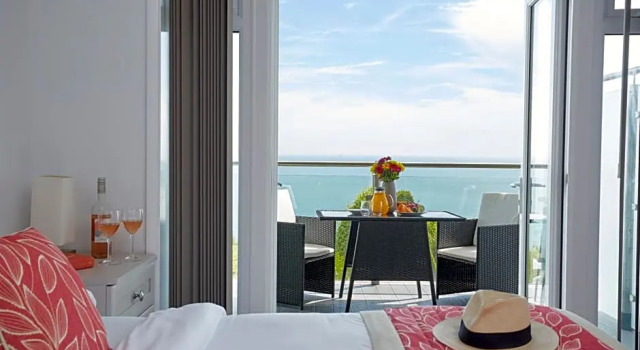 Номер Standard с видом на море Luccombe Hall Hotel