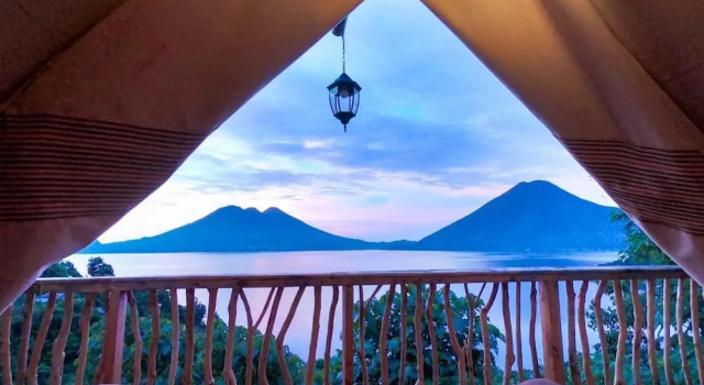 Тент с видом на озеро EL PICNIC ATITLÁN