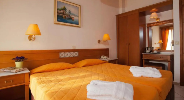 Двухместный номер Standard с видом на улицу Acropole Delphi City Hotel