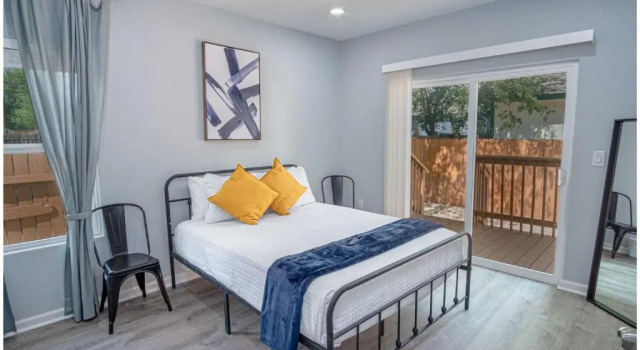 Newly Remodeled 4BR 2BA Near Amazing Downtown, Rezerwuj Dom wakacyjny Wille w Bexar County, Willa