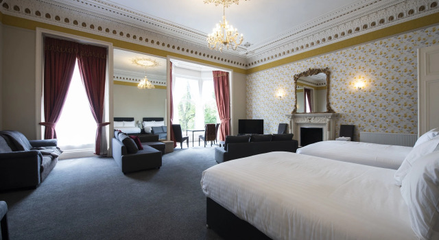 Grosvenor Suites