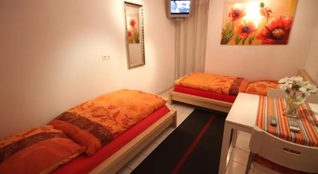 Номер Standard Pension Lamme