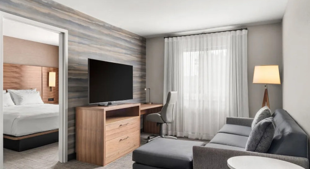Люкс c 1 комнатой Residence Inn by Marriott Laval