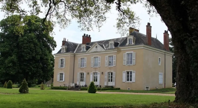 Château de Saint-frambault, Забронировать Отель Отели Sarthe 3 звезды, 3*
