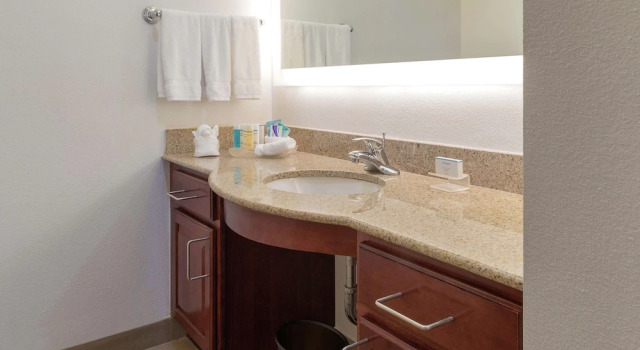 Люкс c 1 комнатой Homewood Suites by Hilton Miami - Airport West