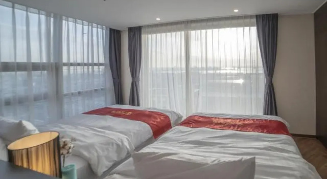 Четырёхместный люкс The Interra Hotel Pyeongtaek