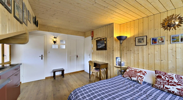 Attic Chesa Charots - Celerina-Attic Chesa Charöts - Celerina, Book Hotel Celerina-Schlarigna 