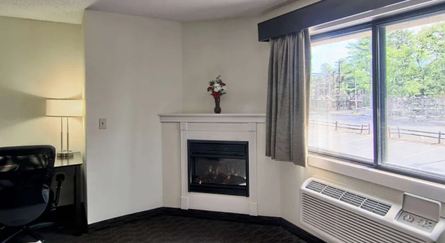 Люкс Blossom Hotel & Suites Traverse City