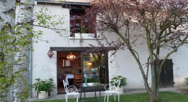Коттедж Le Relais de la Tour