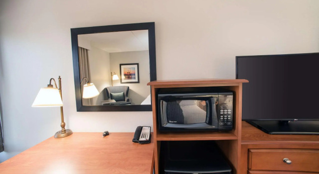 Четырёхместный номер Standard Hampton Inn Clarksville