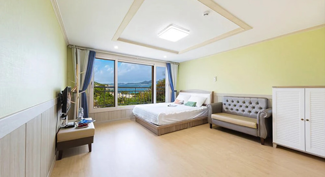 Geoje Mountain & Sea Pension