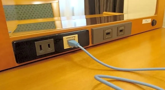 Четырёхместный номер Standard KKR Hotel Umeda