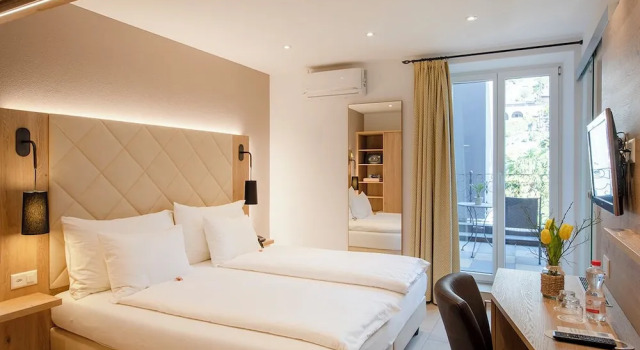 Двухместный номер Economy с балконом Hotel Collinetta