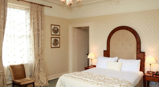 The Harbourview Hotel