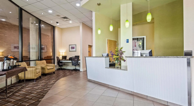 Best Western Plus Philadelphia Airport S. At Widener Univ.