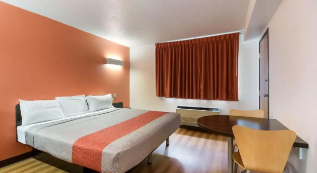Номер Standard Motel 6 Davenport, IA
