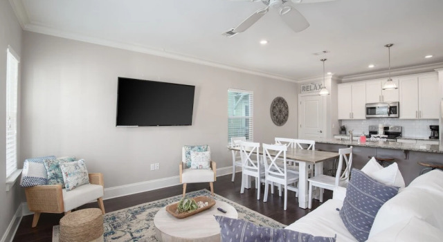 Satinwood Retreat by Avantstay Pool! Bbq! Pet Friendly!