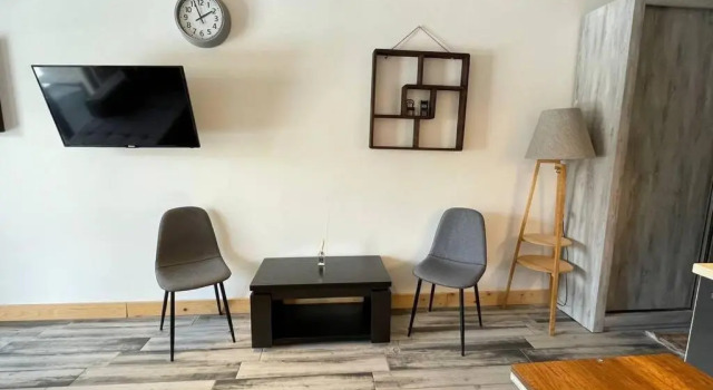 Community 2U, Prenota Appartamento Hotel a Mtkheta-Mtianeti con parcheggio, Parcheggio