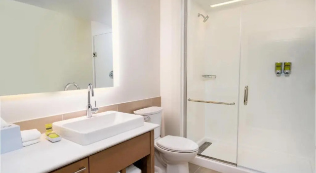 Двухместный люкс c 1 комнатой Element by Marriott Sacramento Airport