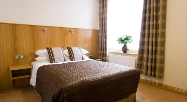 Blooms Hotel, Забронировать Отель Дублин Каунти Дублин, рядом с Городская усадьба Пауэрскортов