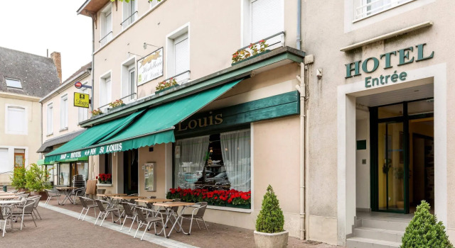Logis Hôtel & Restaurant - Le Saint-Louis, Забронировать Отель Ла-Сюз-сюр-Сарт Sarthe