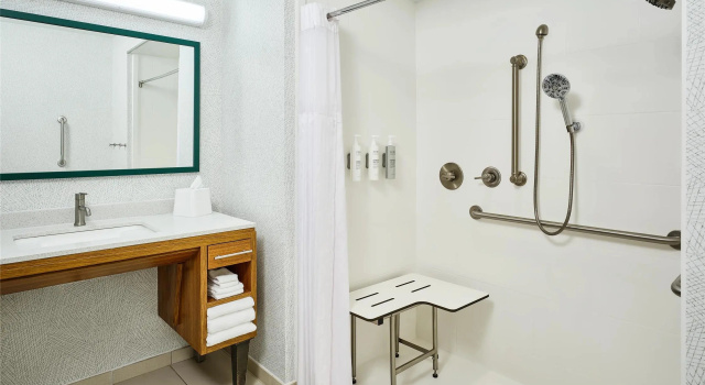 Шестиместный люкс Home2 Suites By Hilton Rapid City